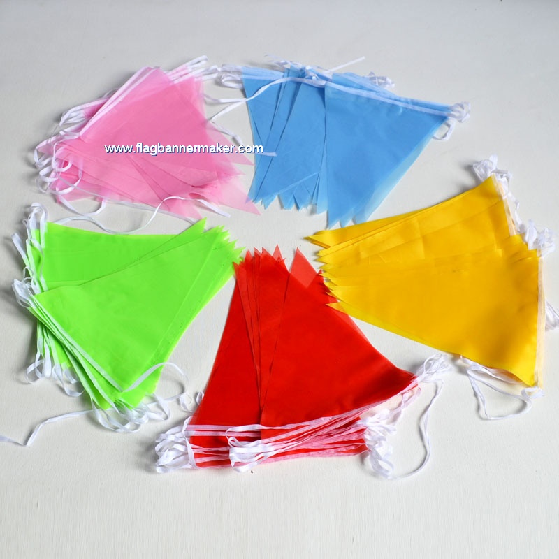 Promotional pennant strings